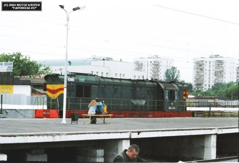 Платформа Выхино в 2004 году.