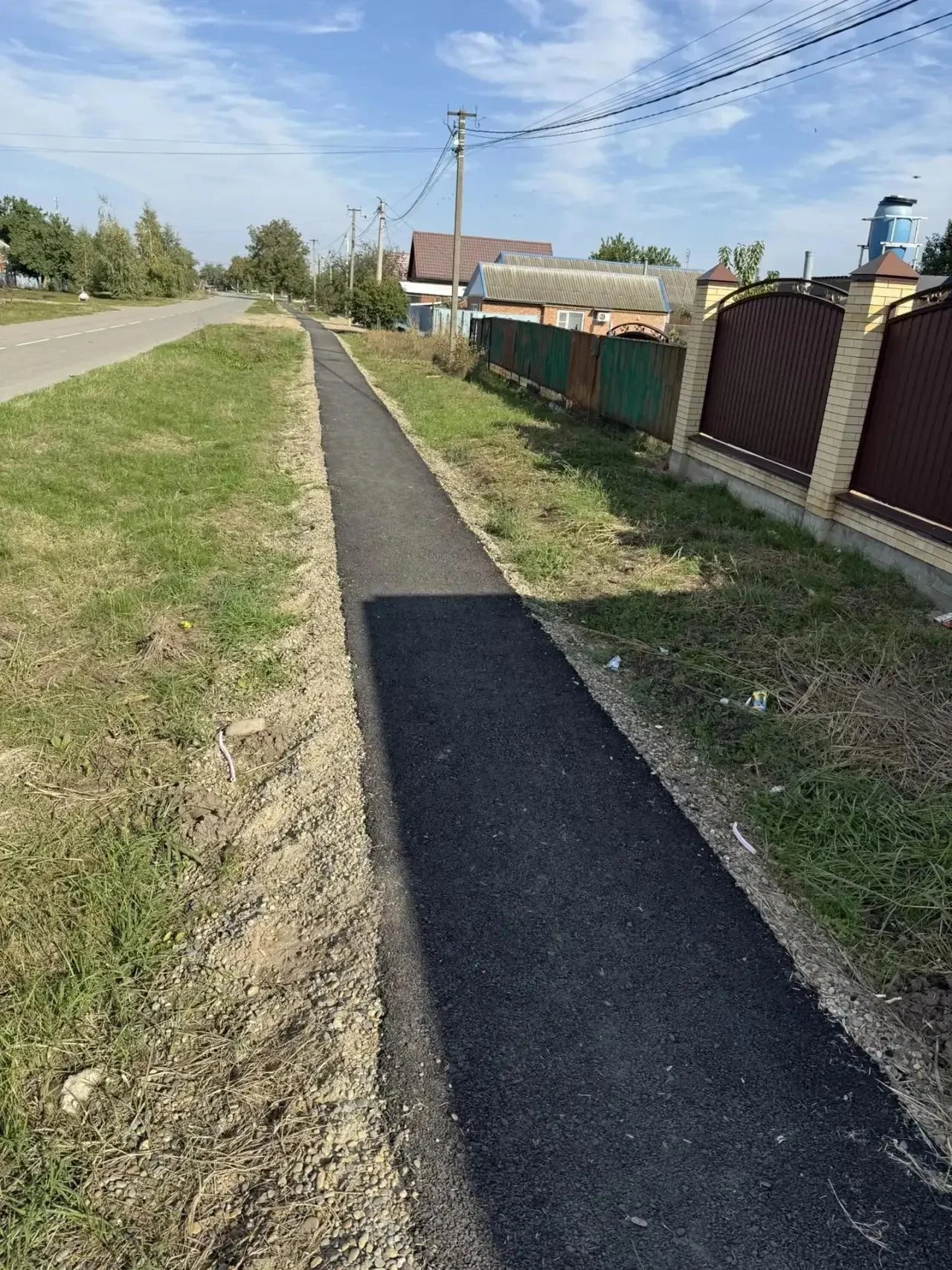 🚶‍♂️Новый тротуар появился по переулку Ворошилова в станице Казанской