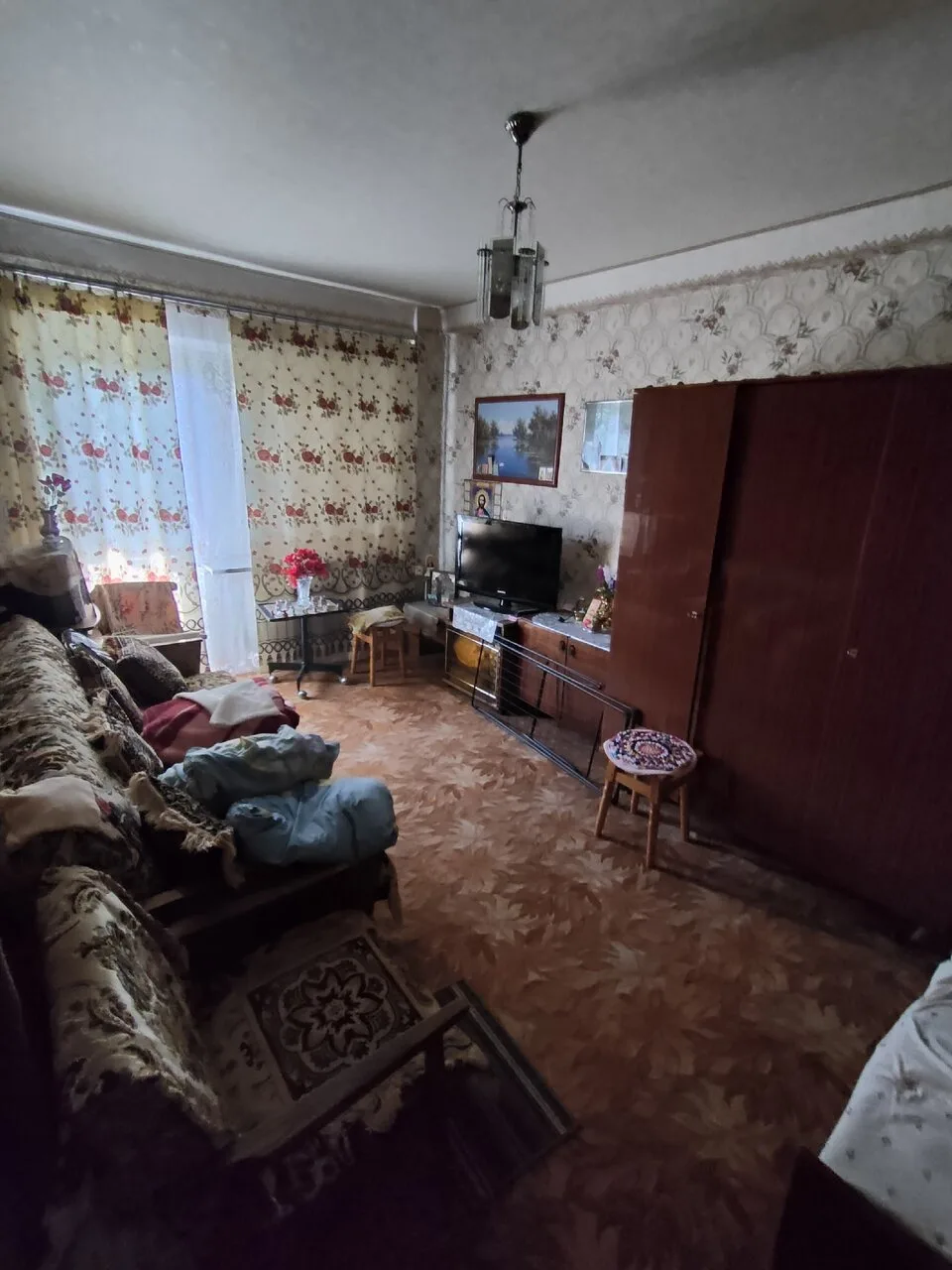 Продам 1-комнатную квартиру, 3/5 эт. в Горловке, ул. Волкова, 15