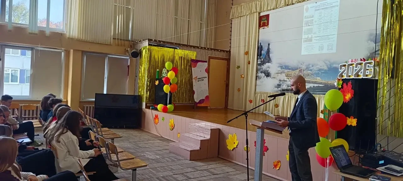 На прошлой неделе у десятиклассников прошли профориентационные уроки с представителями ...