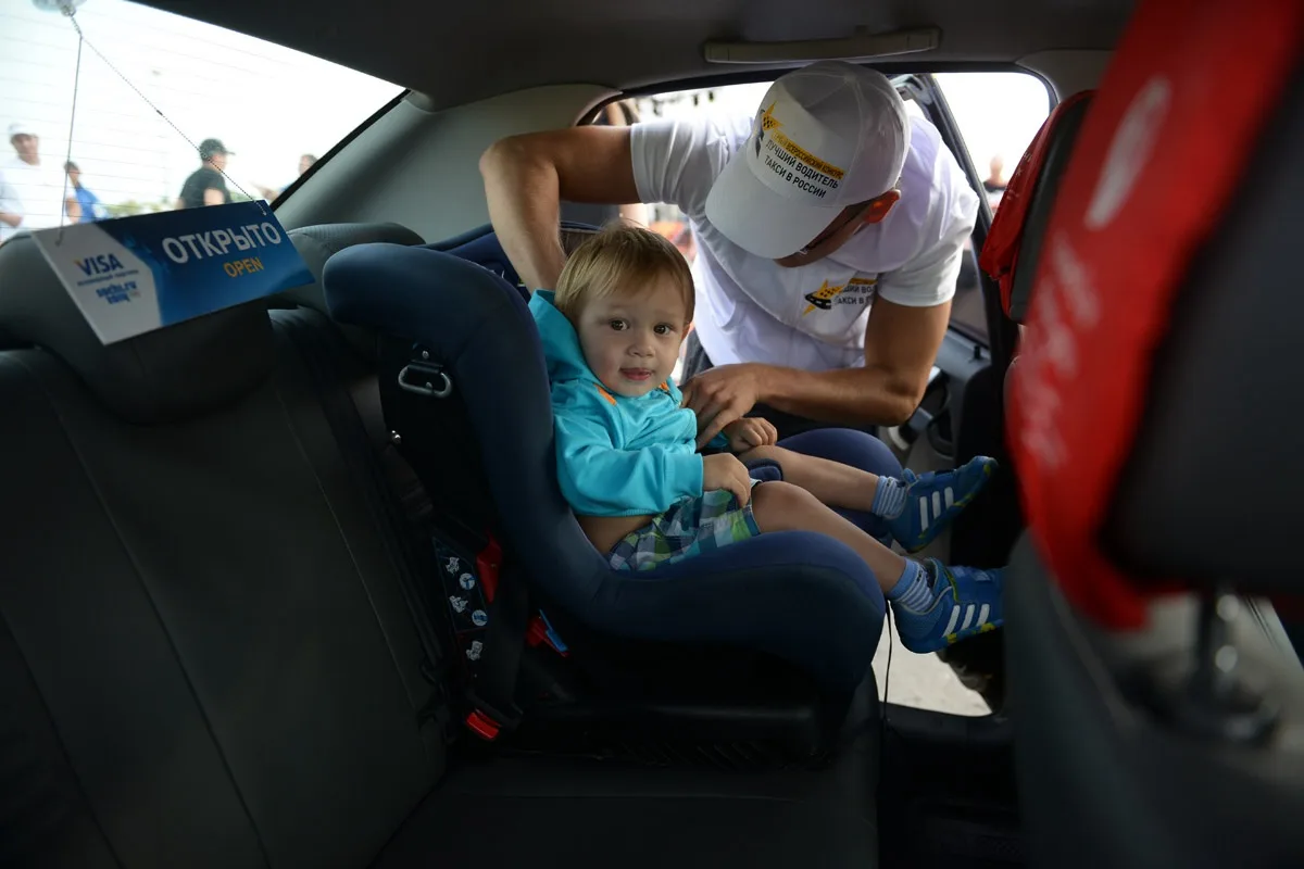 🚕 Наценки на такси для пассажиров с детьми хотят запретить в России