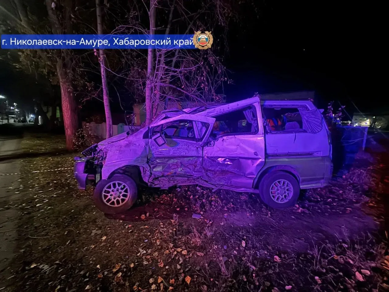 Два человека погибли и ещё восемь пострадали в столкновении двух автомобилей в Хабаровс...