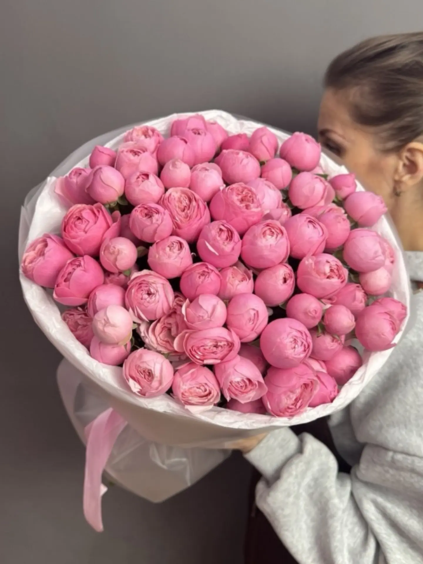 💕Монобукет из кустовых пионовидных роз сорта "Сильва Пинк "