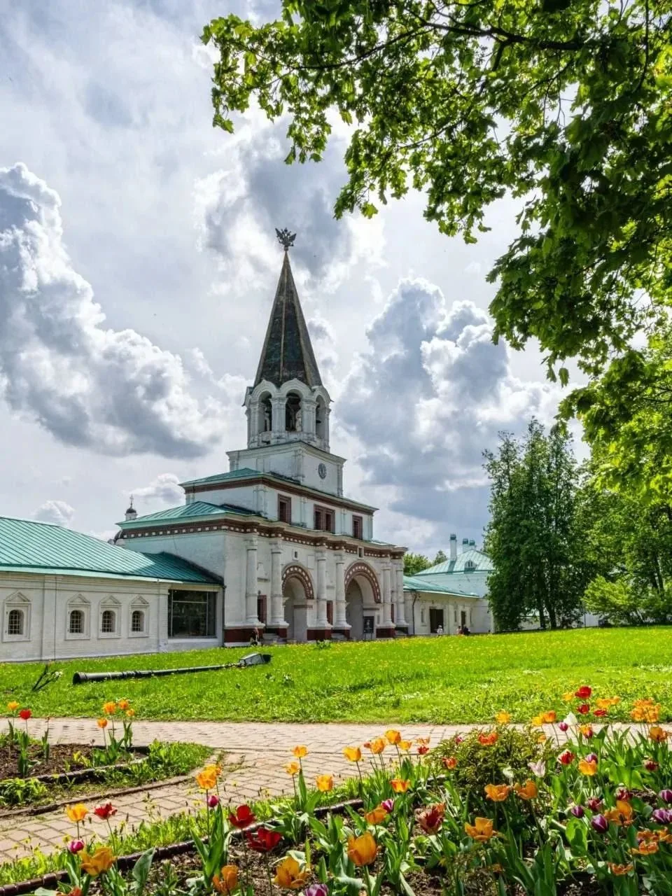 ⛪️ В Коломенском можно почувствовать атмосферу старой Москвы