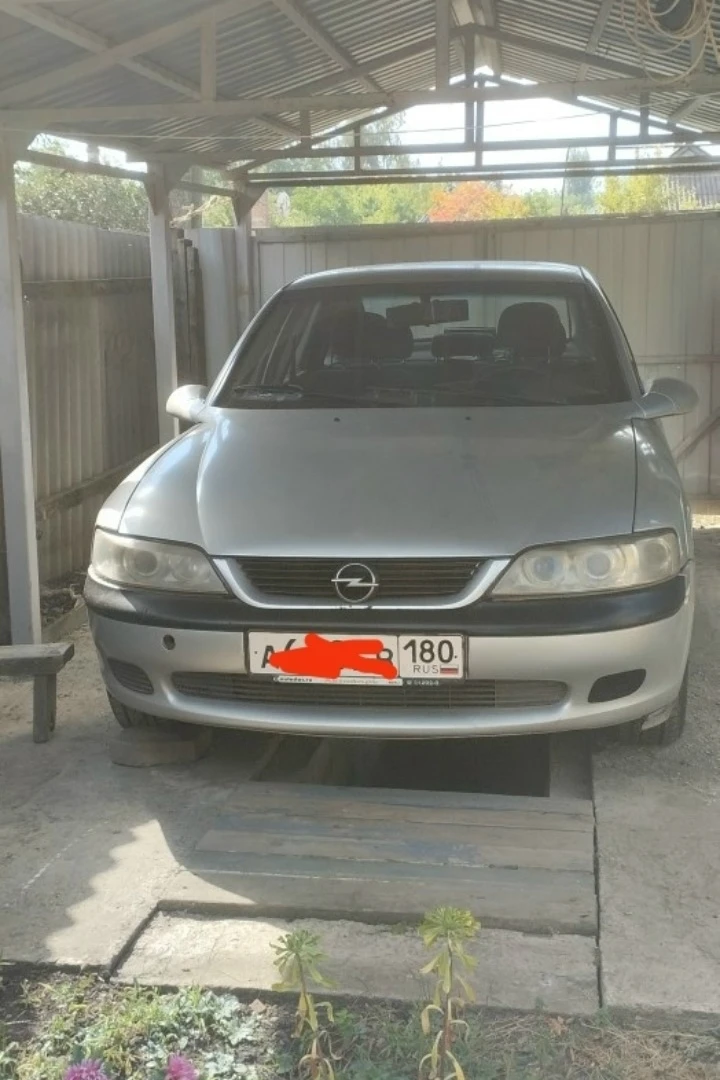 Продам Opel Vectra B 2.0, 1998, 336 000 км, Горловка