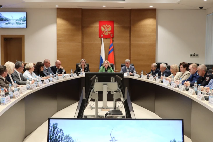 В Волгоградской области прошло заседание экологического совета регионального парламента...