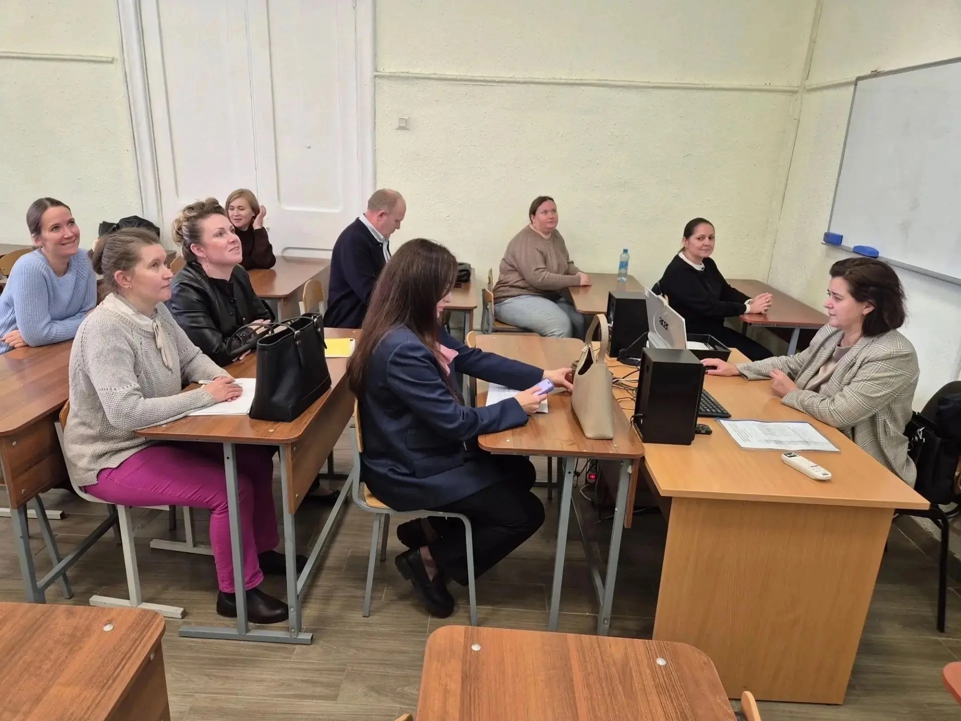 Начальник профильного отдела ГУ Минюста России по СПб и ЛО Наталья Гаранина встретилась...