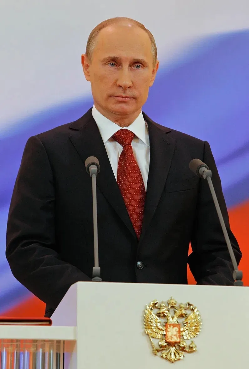 Сегодня день рождение у президента нашей страны Владимира Владимировича Путина!