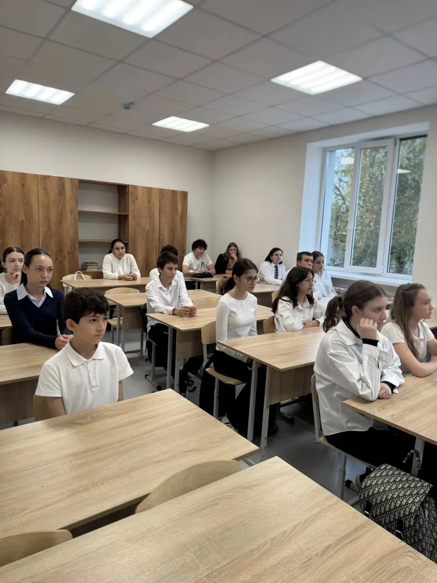 8А класс- 23 человека