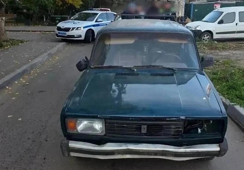 😱В Энгельсе пьяного юношу без прав задержали за угон «Жигулей»