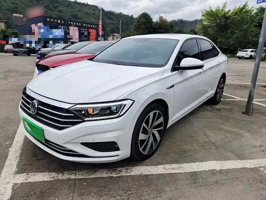 📊 Volkswagen Sagitar 2022 280TSI DSG Excellence Edition