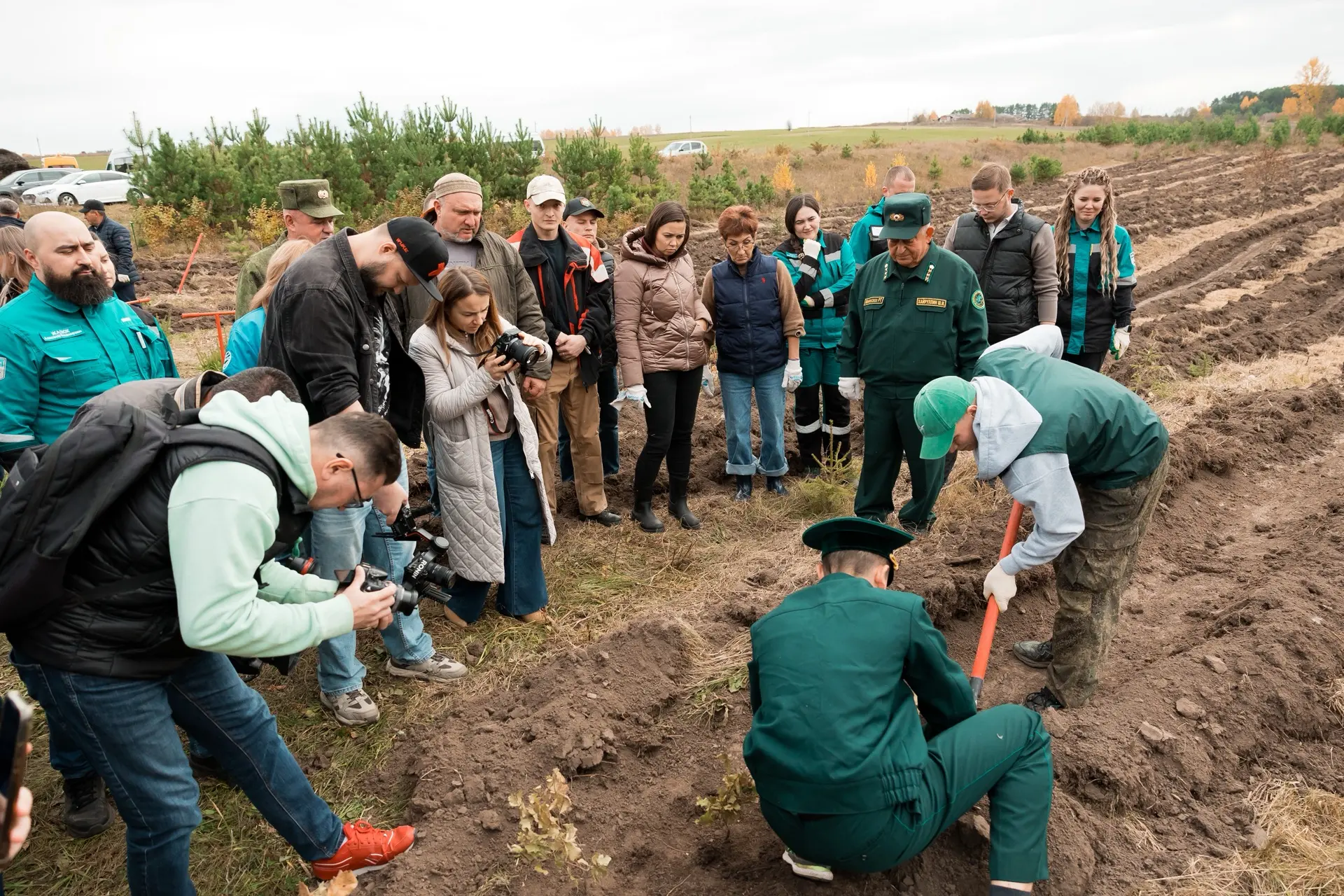 🌱 5 тысяч саженцев ели и дуба посадим завтра в Арском районе!