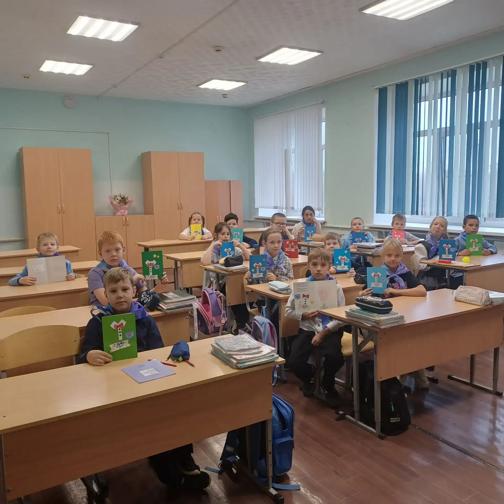 14 октября во 2"А" классе (кл.рук. Казанцева Т.Ю.) было по-особенному уютно! Ребята соб...