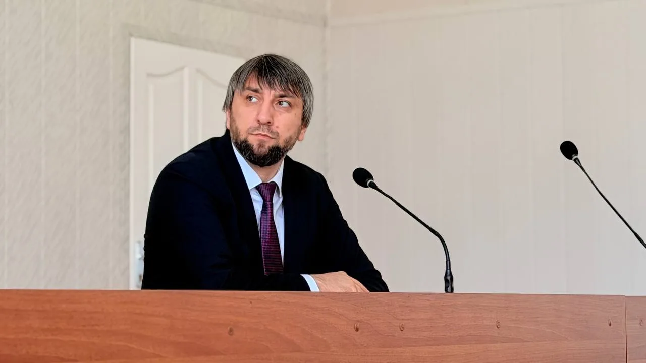 В администрации района обсудили подготовку к зиме и ход призывной кампании