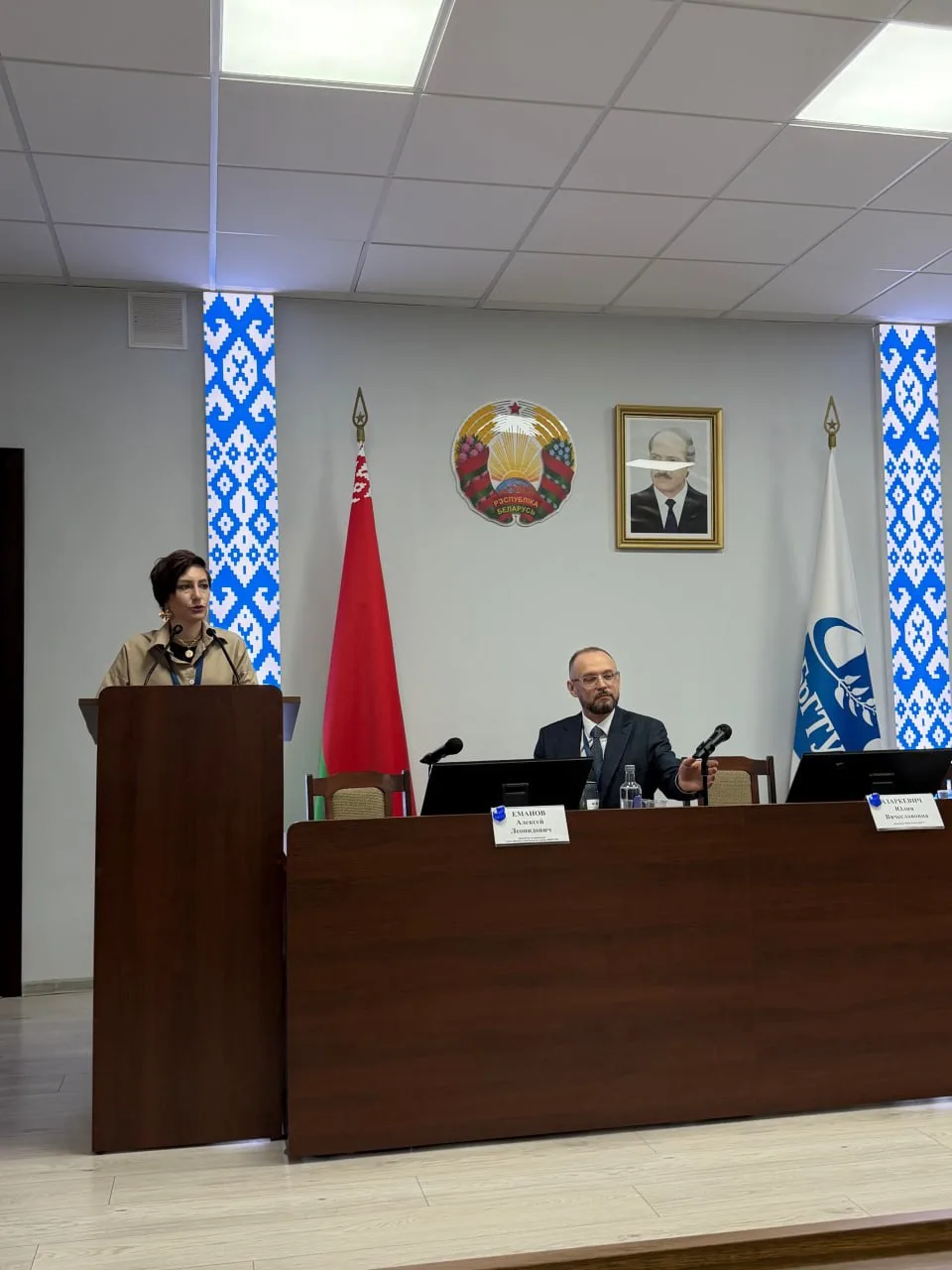 🔥 Будущее вузовских библиотек: в Бресте обсудили наукометрию, цифровые сервисы и ИИ-те...