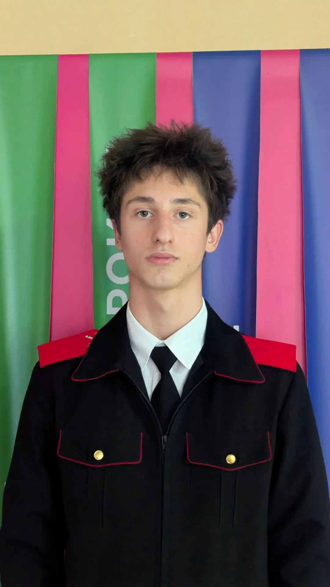 Здравствуйте! Меня зовут Мясников Семён, я ученик 11 "А" класса школы № 24 имени генера...