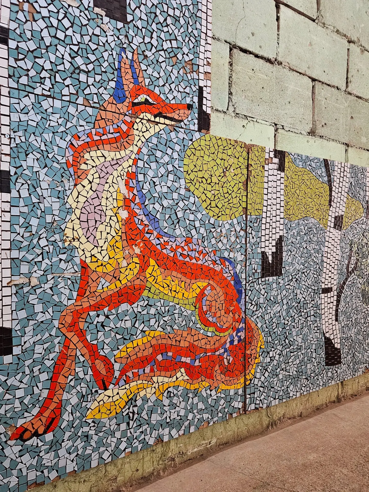 🎨 Когда старое и новое переплелось в единую нить времени.