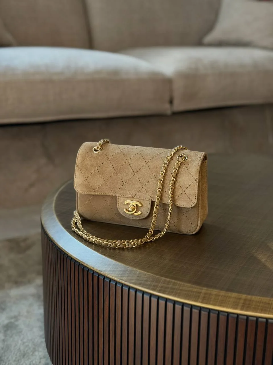 Новая сумка Chanel Maxi Flap в размере mini (20х11х6 см), коллекция Pre-Fall/Winter 202...