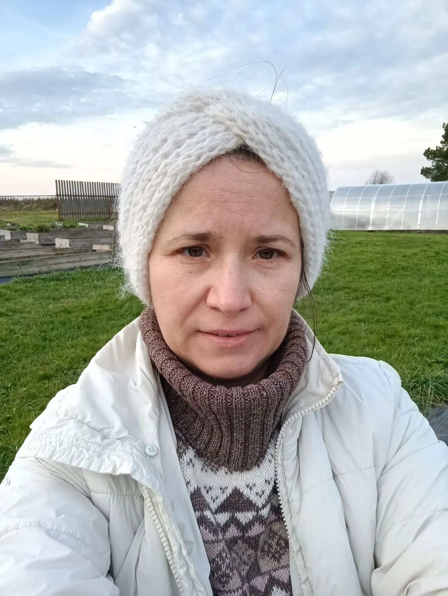 Ловлю погоду. Хочу к понедельнику закончить с посадками на огороде. Вчера вечером успел...