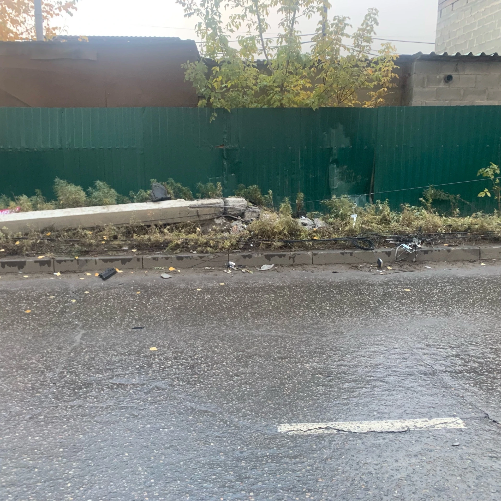 Опору снесли на объездной Первомайского