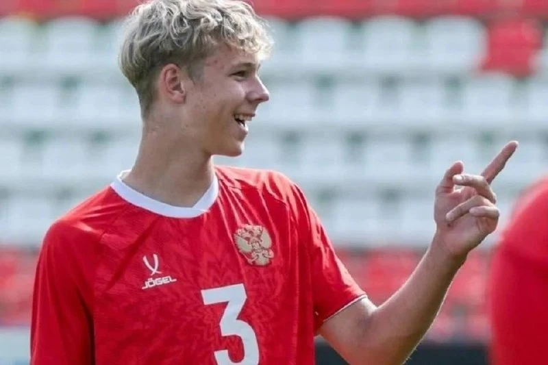 14-летний воспитанник тольяттинской Академии Коноплева Семен Савосин попал в расширенны...