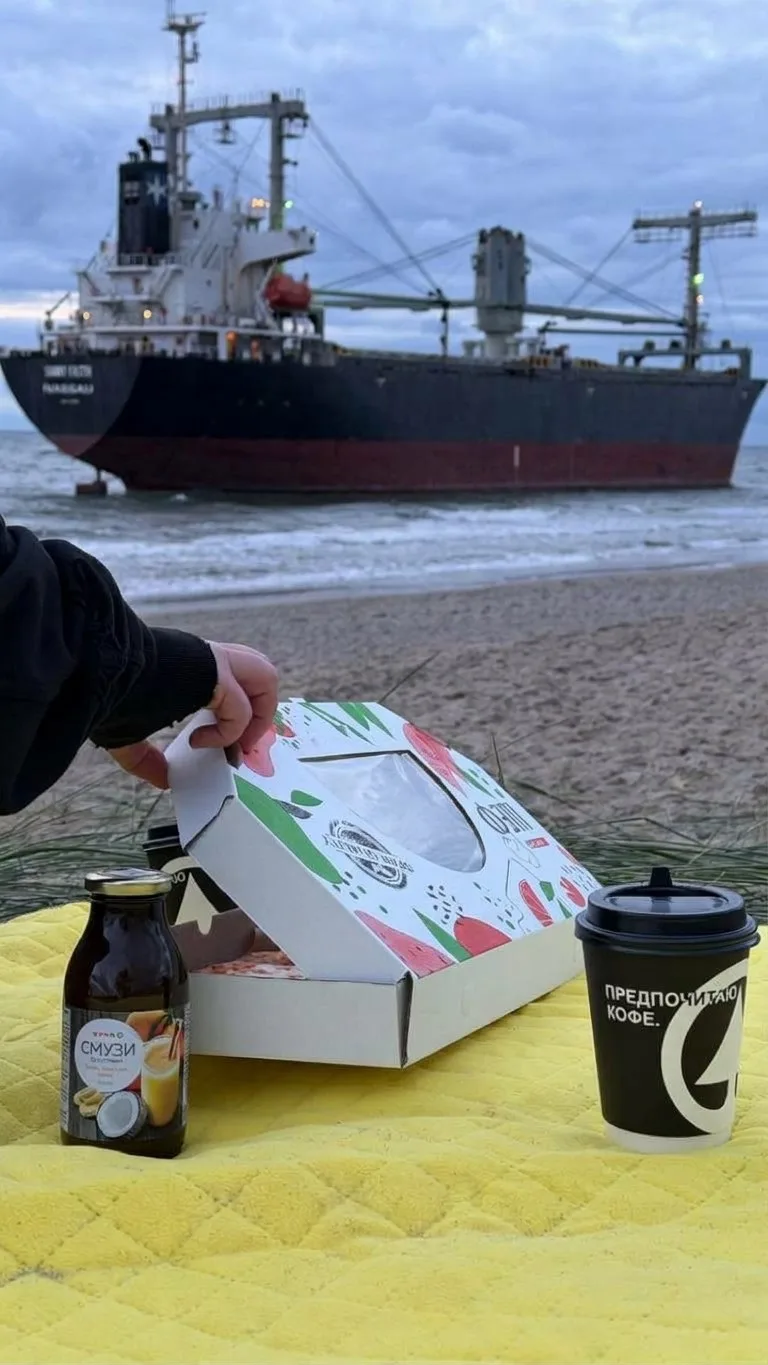 В эти выходные в Янтарном собрался весь Калининград 🌊🚢 📸 И мы тоже ❤️