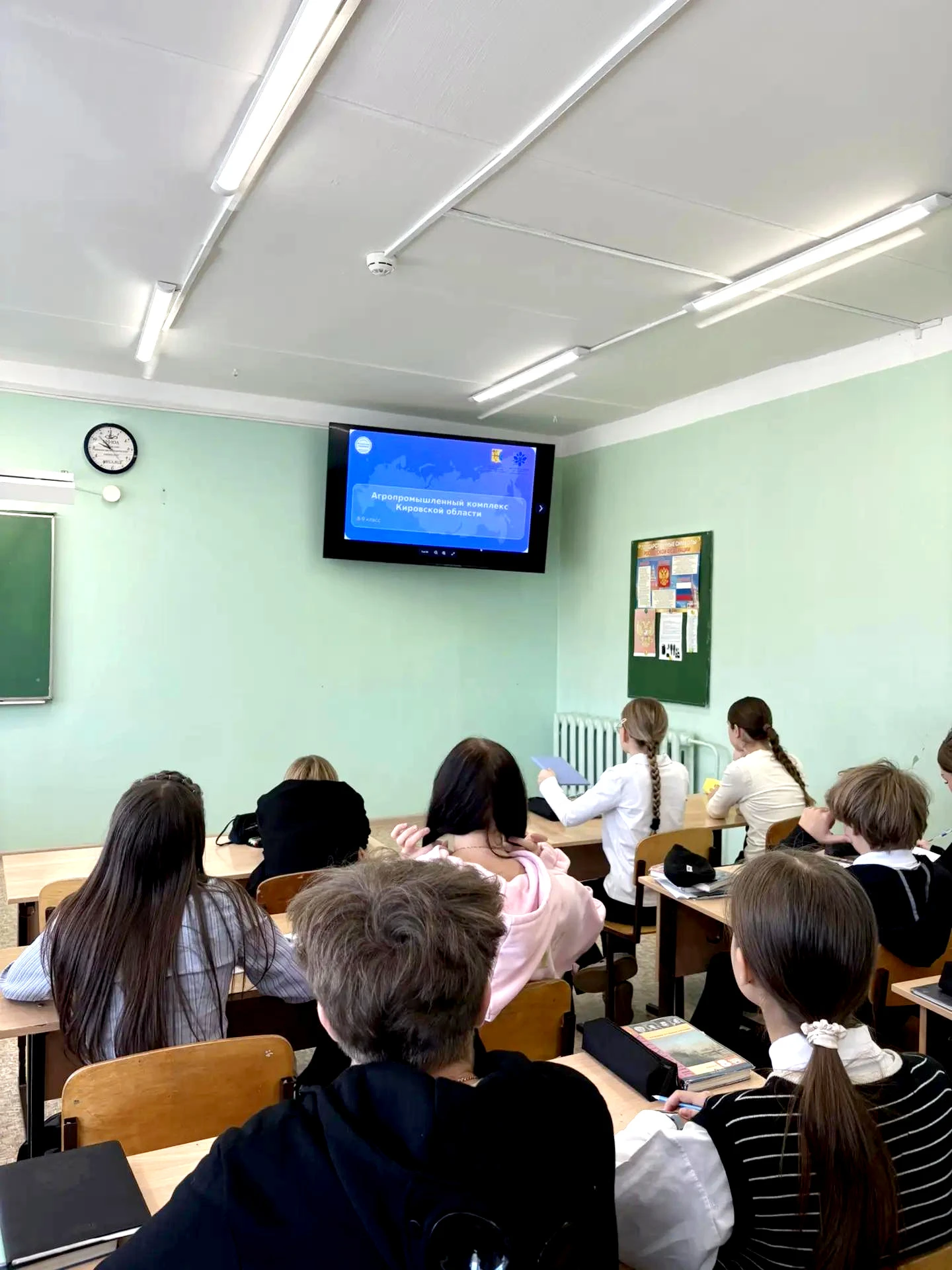 Вчера в 6-11 классах прошло занятие из курса «Россия - мои горизонты». Тема: агропромыш...