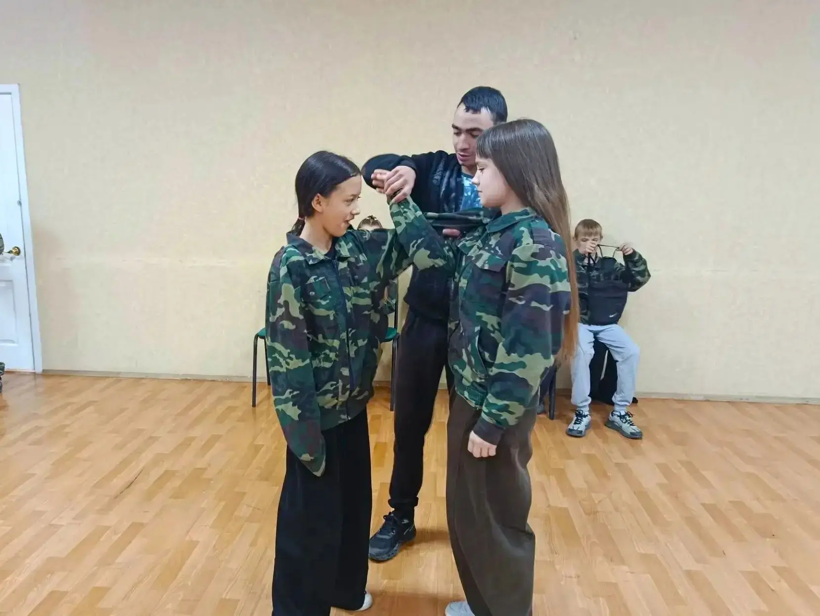 ❓ Чему учат в клубе «Юный друг пограничника»?