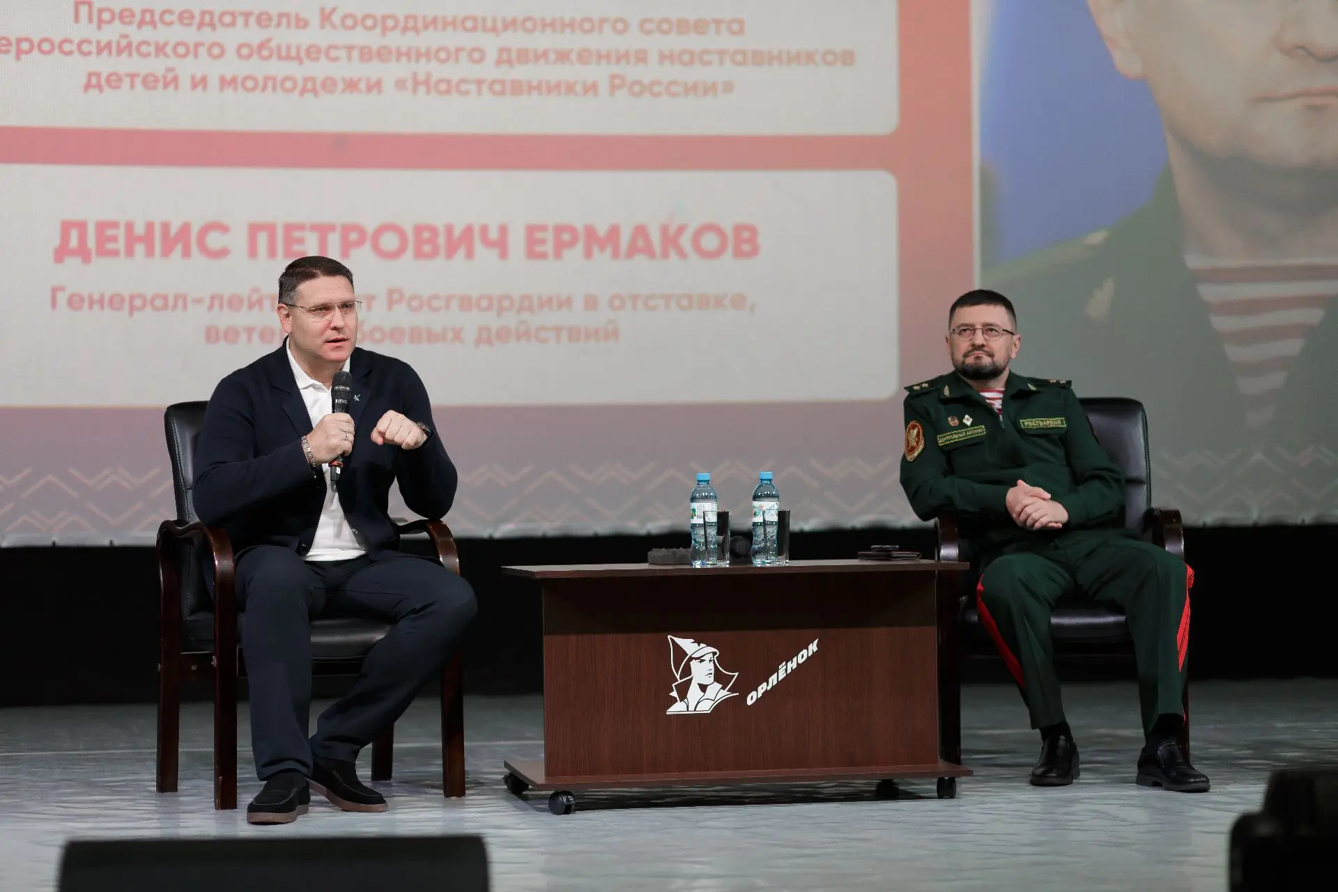 Смотрите вверх и взлетите, как птицы 🦅