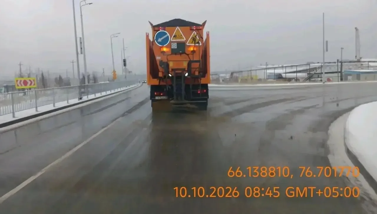 Первый снегопад в городе: дорожные службы перешли на усиленный режим