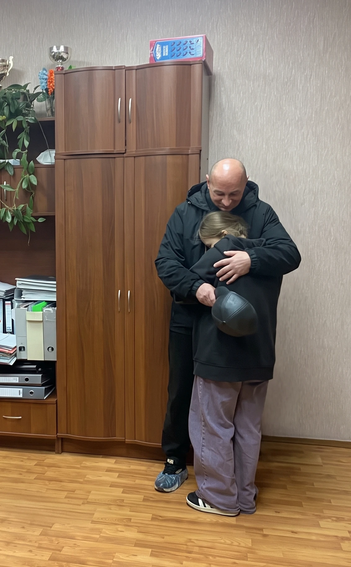 «Начал с чистого листа» – помогли мужчине восстановить документы и вернуть дочь домой