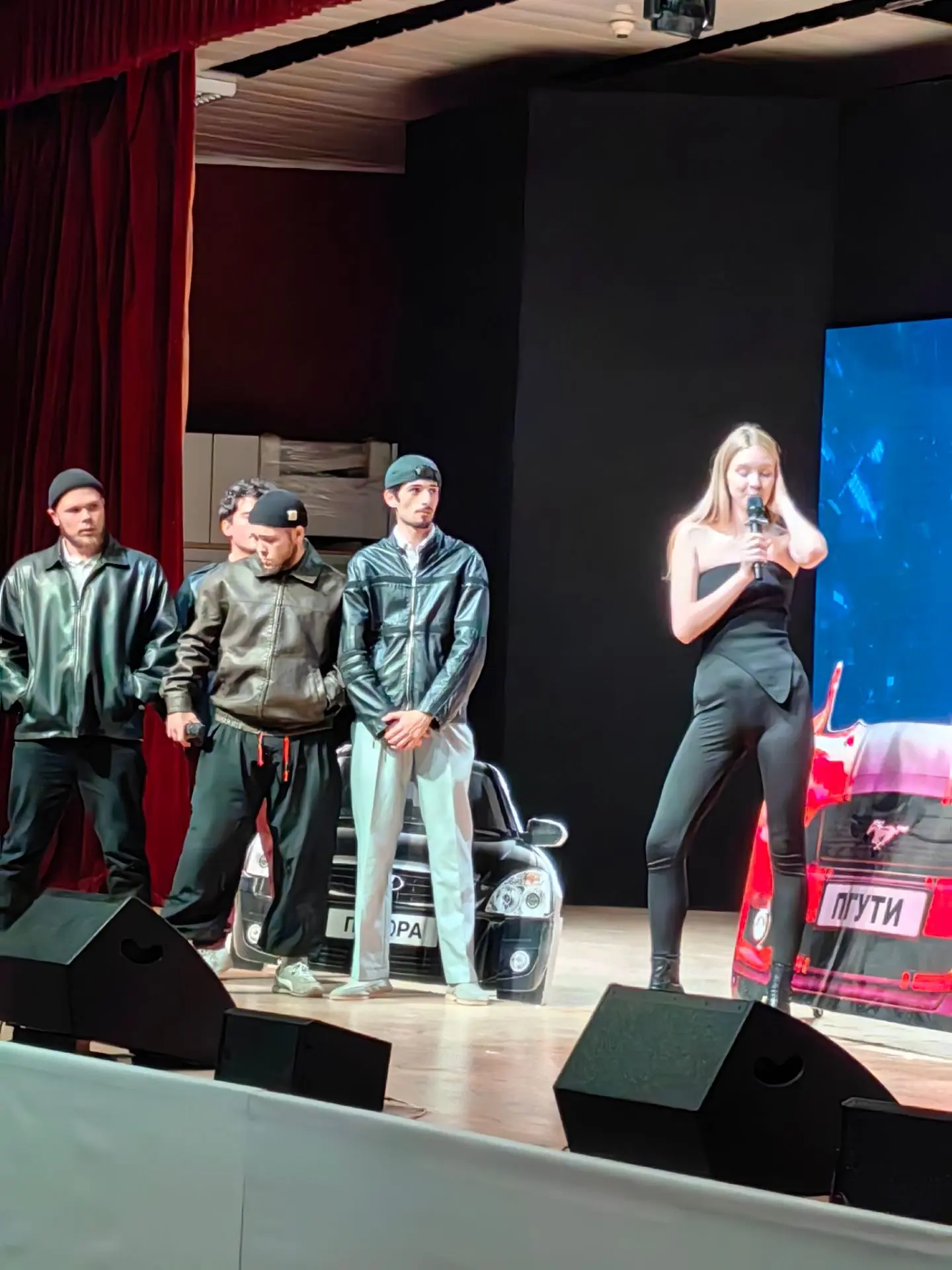 Полуфинал лиги КВН "Обратная связь"