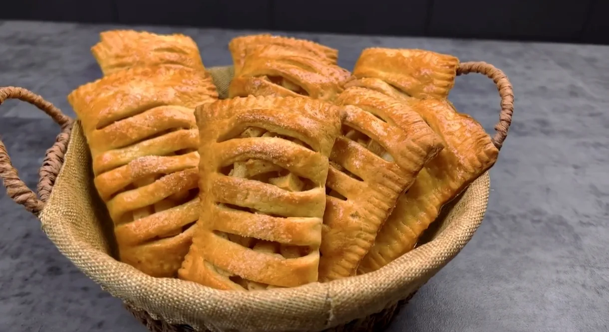 Очень вкусные ТВОРОЖНЫЕ ПИРОЖКИ с ЯБЛОКАМИ!!