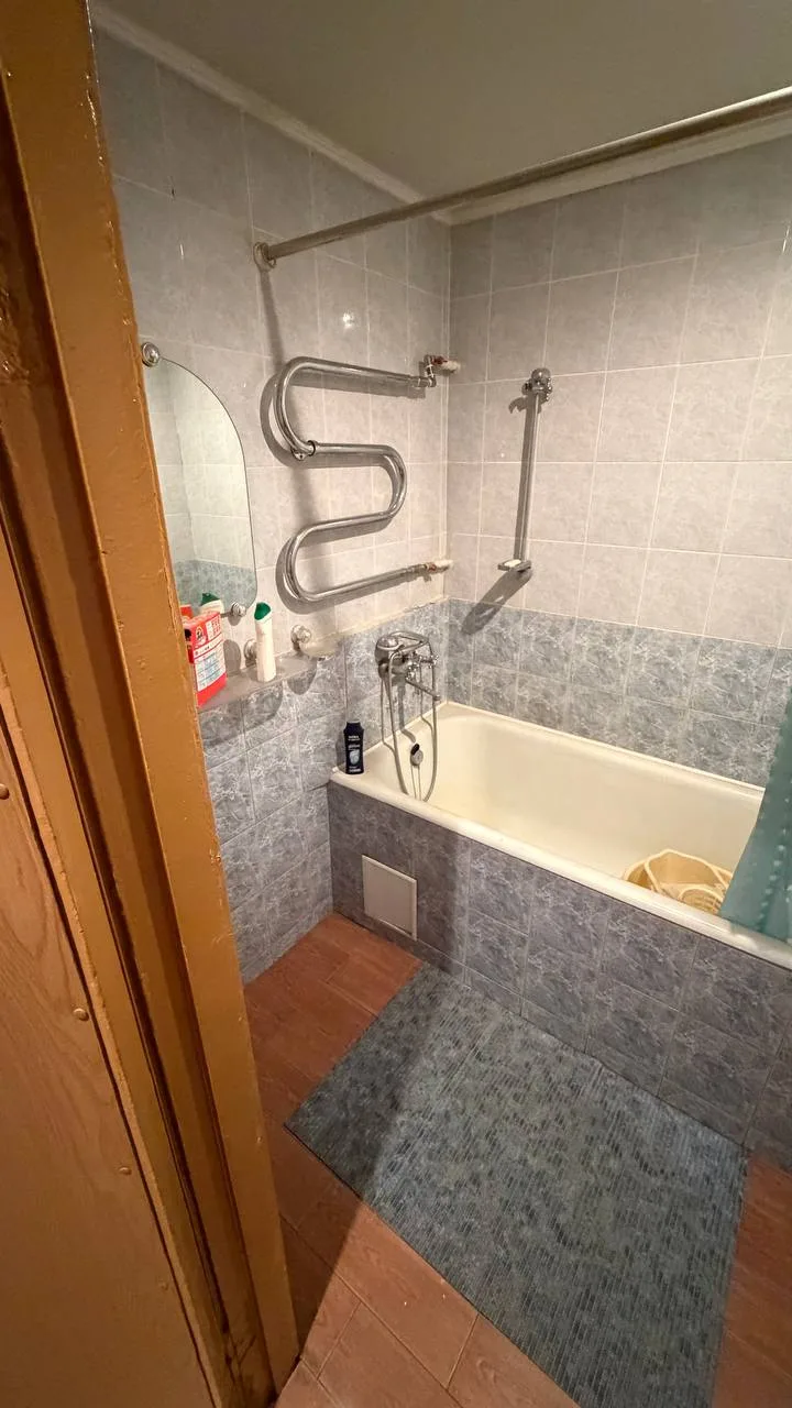 Купить квартиру в Донецке, Ворошиловский район, ул. Щорса, 14