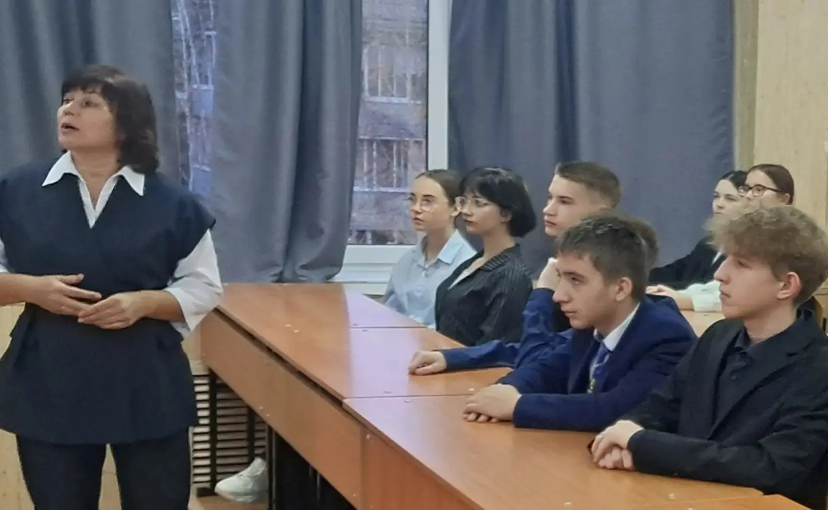 Сегодня учащиеся 8-9 классов получили возможность сделать первый шаг к своему профессио...