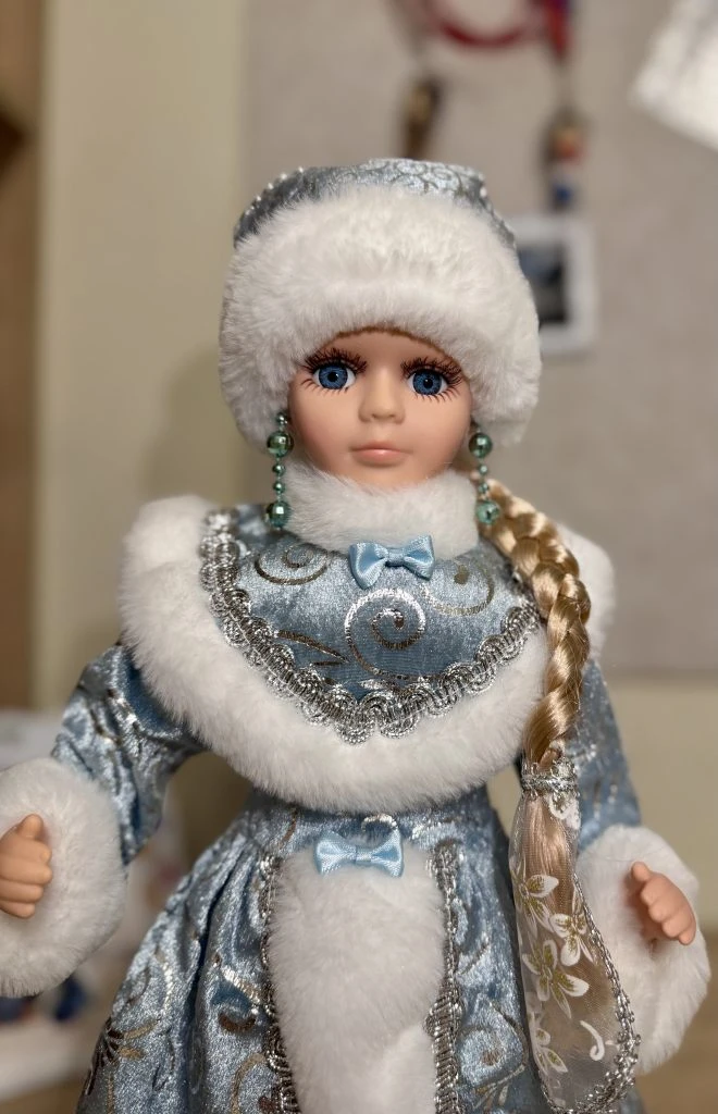 Дед Мороз и Снегурочка