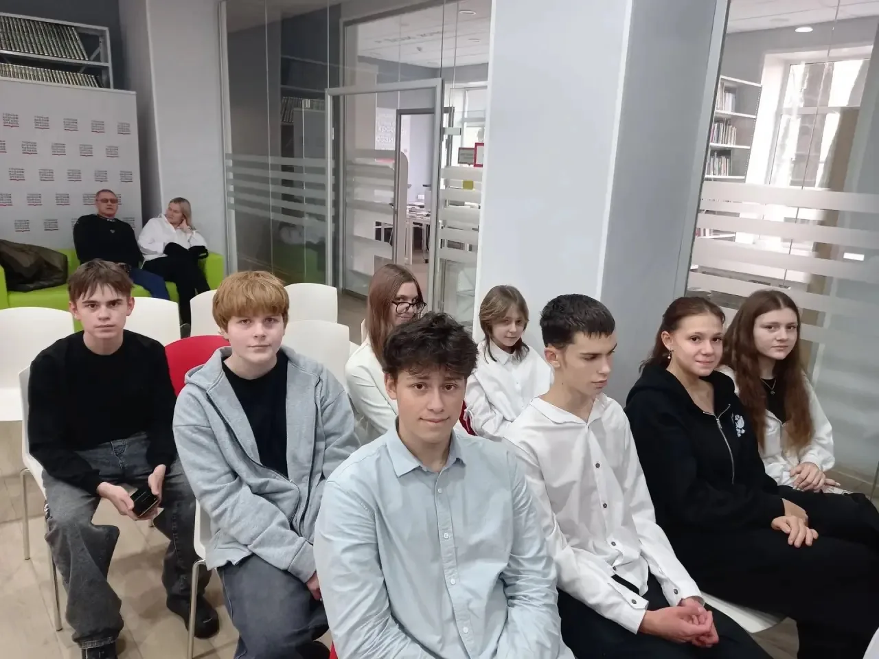 15.10 команда интеллектуалов нашей школы "План В" (тренер Решетникова Д.В.) открыла нов...