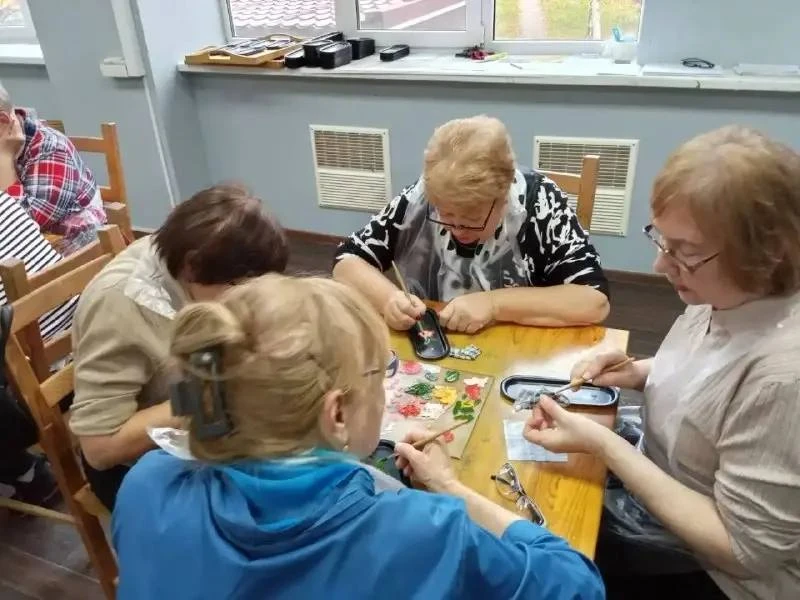 🎨 Жители Бибирево побывали в Сергиевом Посаде и Жостово