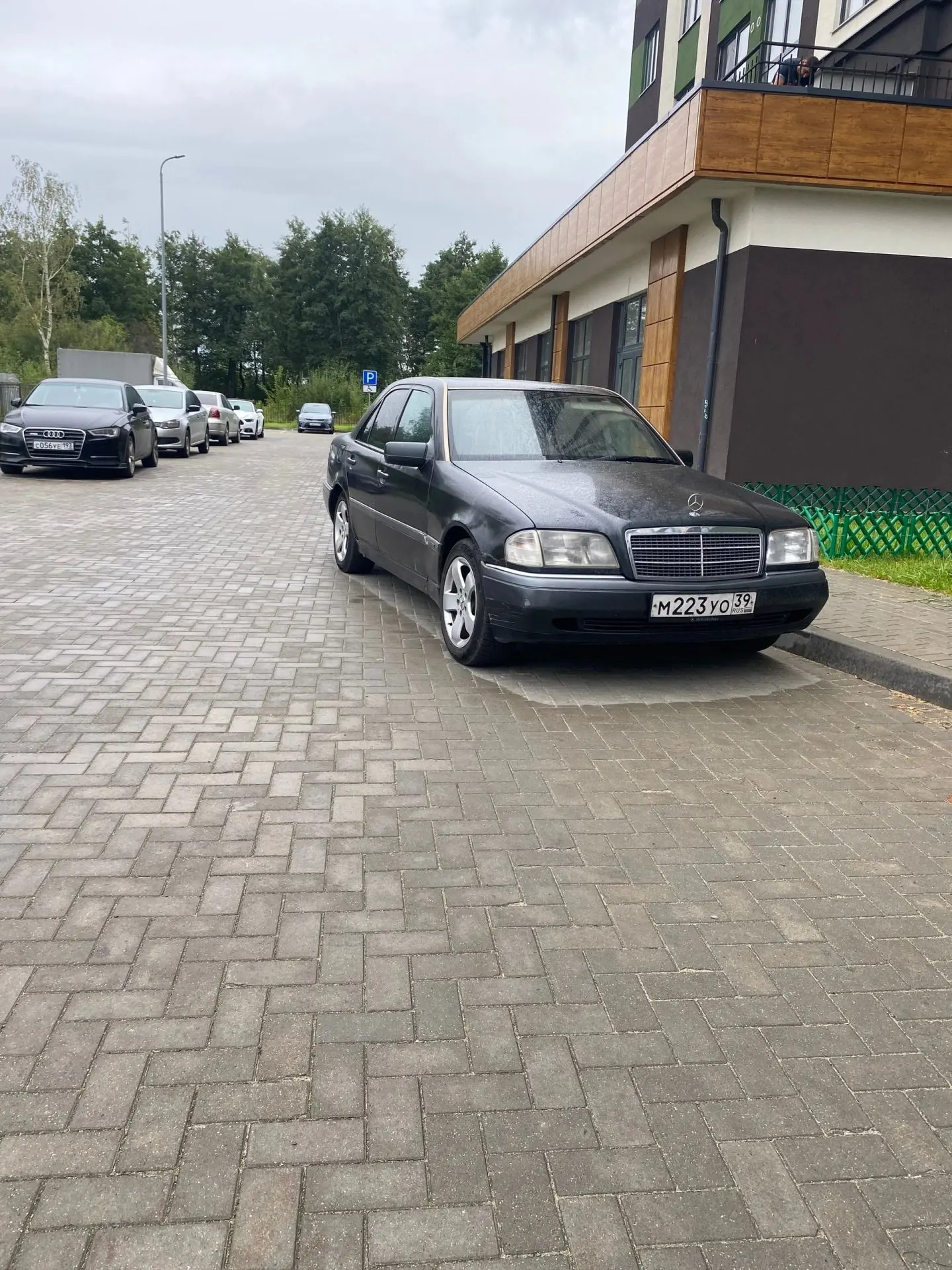 Мерседес 202