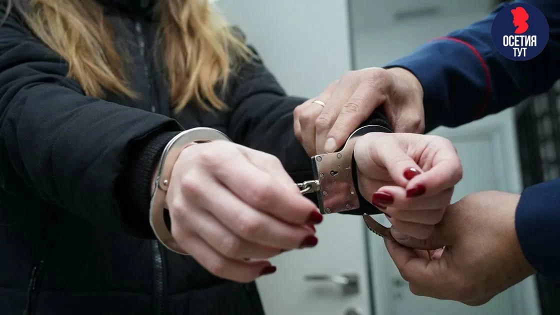 🏦Жительница Дигоры украла с чужой карты 327 000 рублей