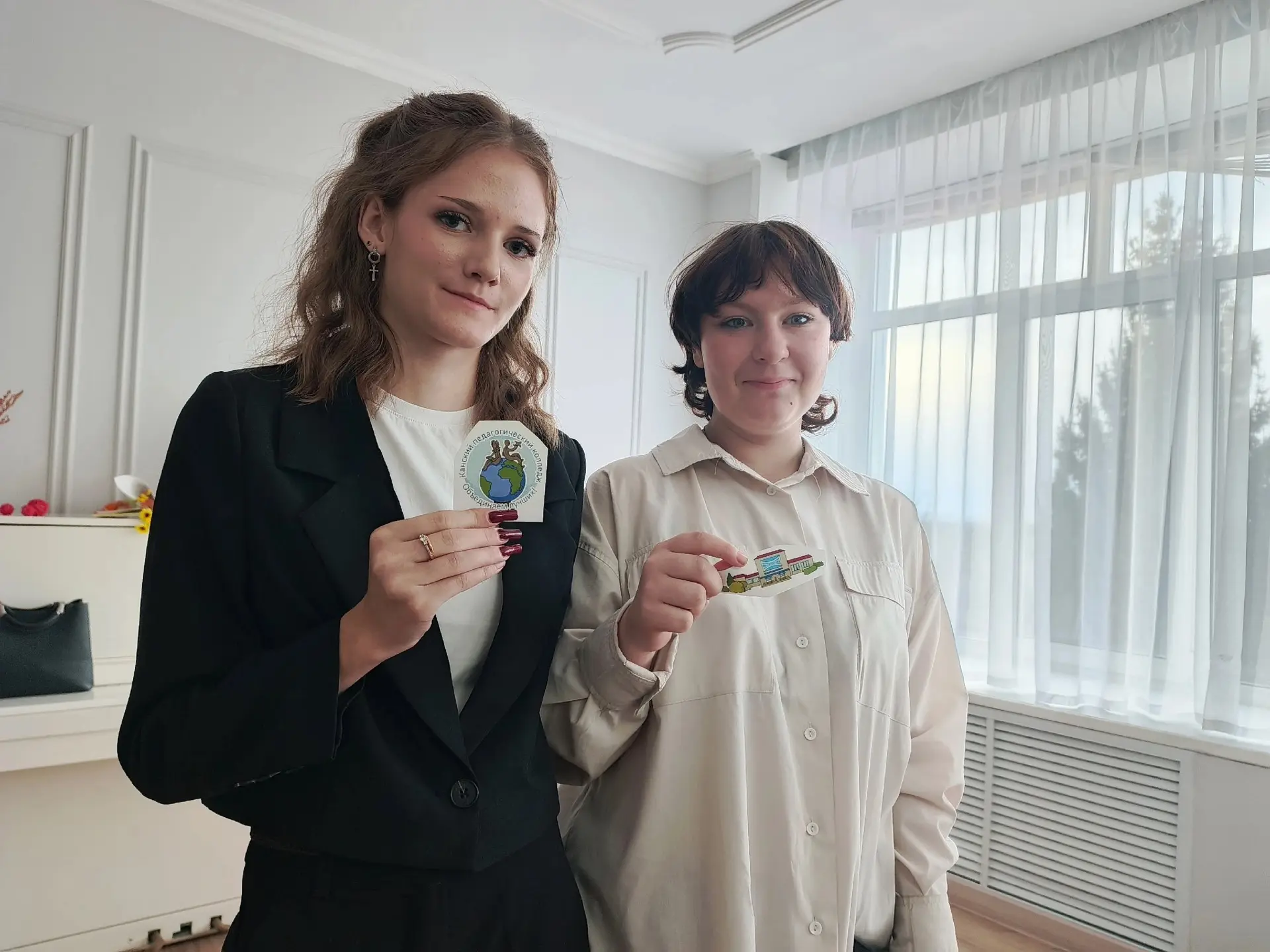 ✨ 13 октября старшеклассники из психолого-педагогического класса Дзержинской СШ №2 впер...