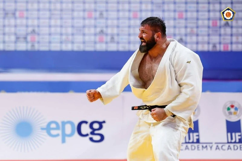 🔥Инал Тасоев стал трехкратным чемпионом мира по дзюдо
