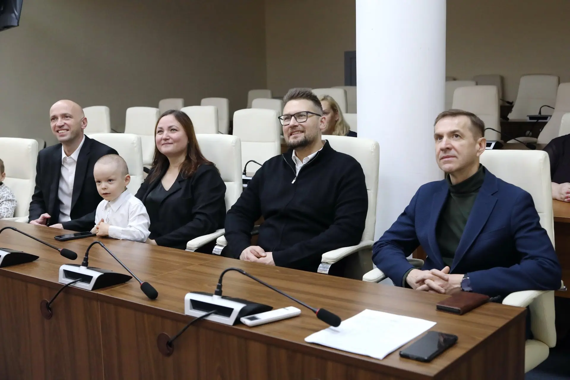 И радость, и ответственность: в Долгопрудном состоялась встреча в честь Дня многодетной...