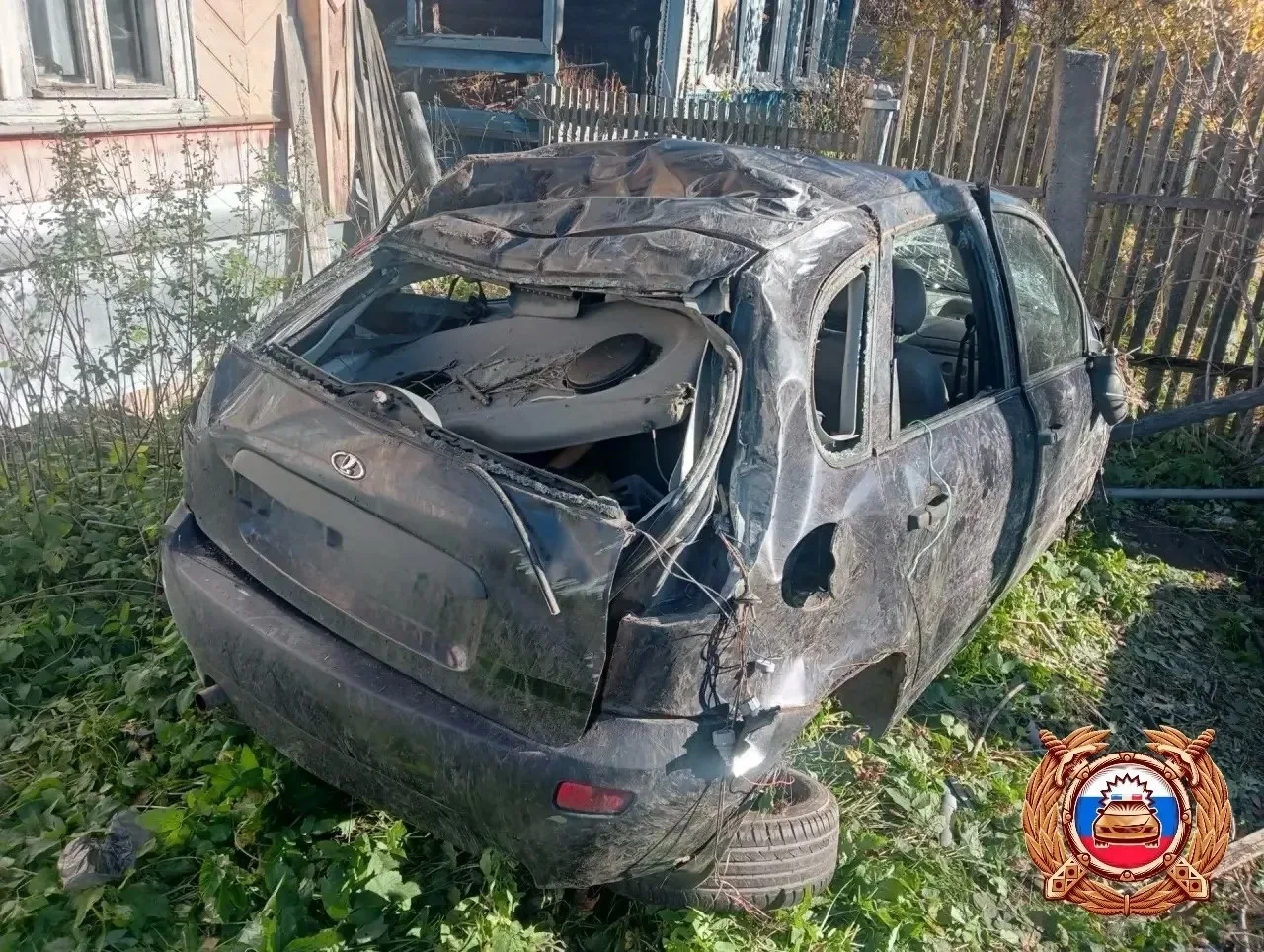В Тверской области "Калина" вылетела c дороги