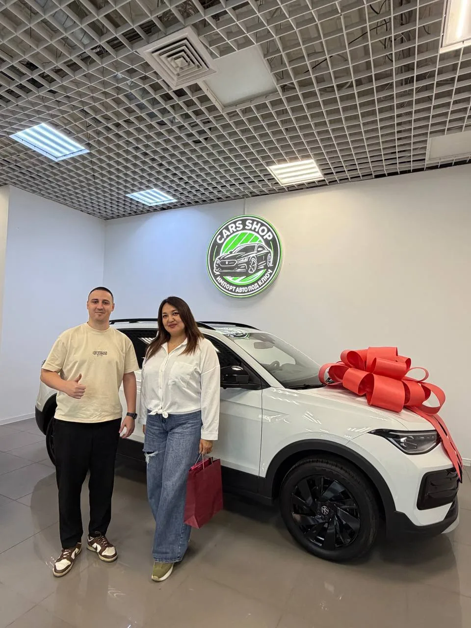 Поздравляем наших дорогих Клиентов с покупкой автомобиля!