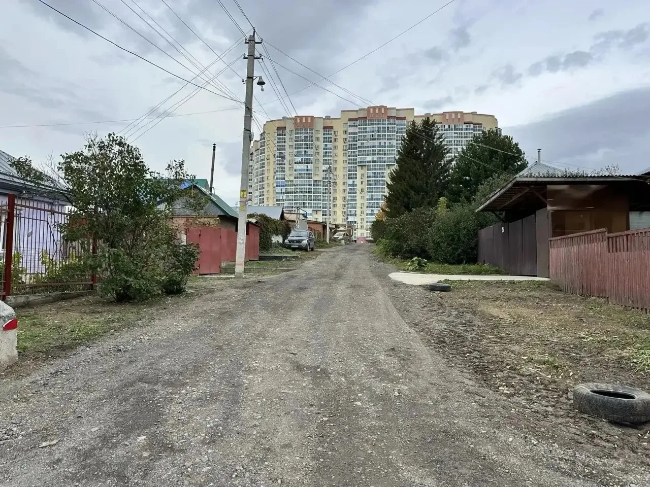 По наказу жителей выполнена отсыпка дороги гранулятом на микрорайоне Телевизионный, ули...