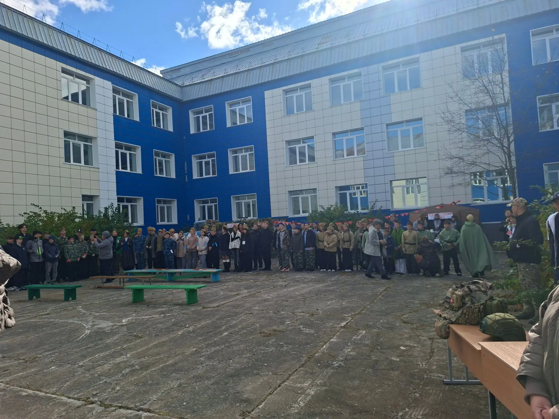На базе школы города Томари   прошёл молодёжный патриотический фестиваль-конкурс «Солда...