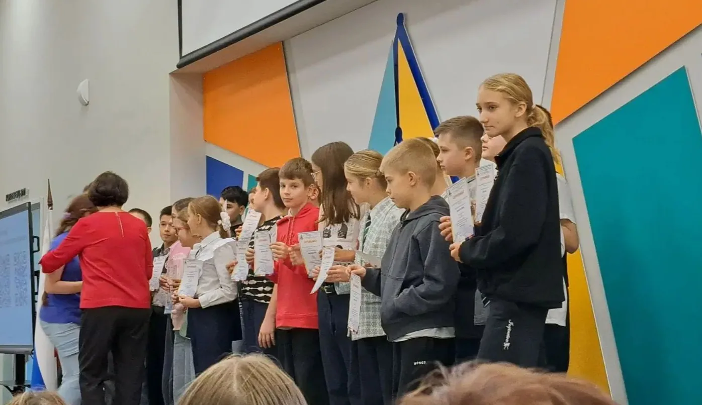 Учащийся 5 "Ж" класса Бардовский Артём в формате очной олимпиады успешно прошёл отбороч...