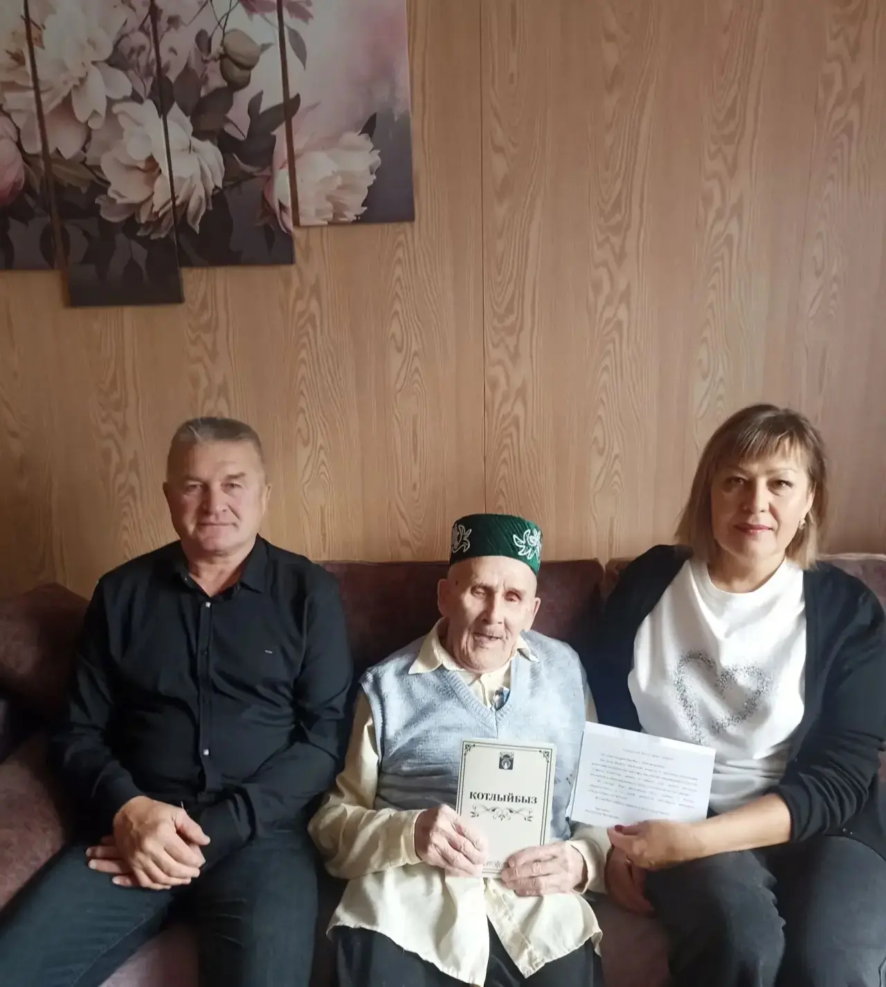 Бурсык авылында гомер итүче Сәфәргалиев Рәис Сәфәргали улына 98 яшь тулды.