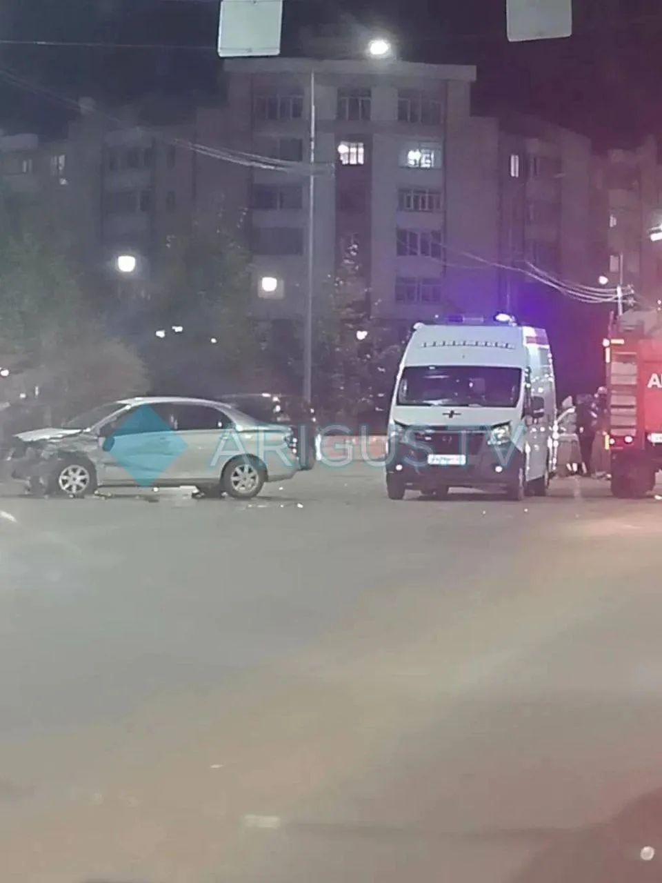 Два человека пострадали в массовом ДТП на улице Бабушкина в Улан-Удэ.